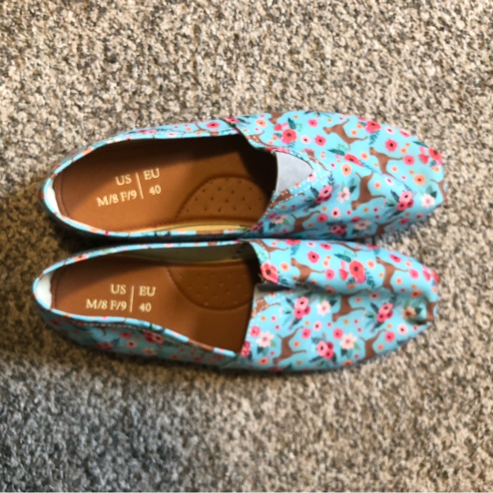 Floral and dog Slip-On Shoes